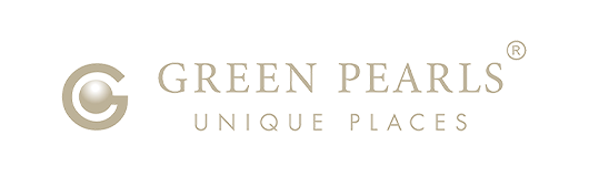 Logo eines Sand Partners mit dem Text Green Pearls Unique Places